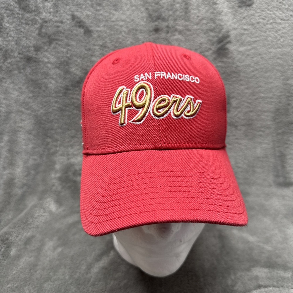 Vintage NEW Reebok NFL Team Apparel San‎ Fransisco 49ers Red Strapback Cap